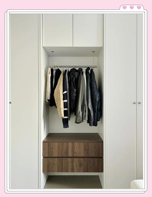 衣柜分区魔法（衣柜分区收纳）